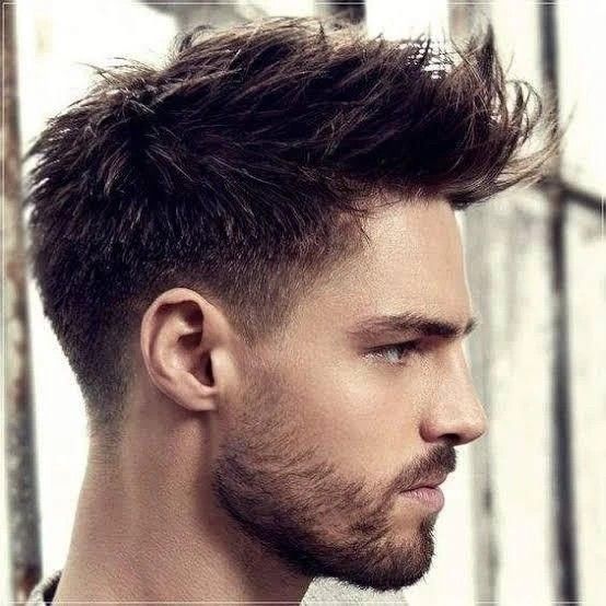 Havalı Quiff Saç Modelleri ile Tarzınızı Oluşturun Havalı Quiff Saç Modelleri ile Tarzınızı Oluşturun